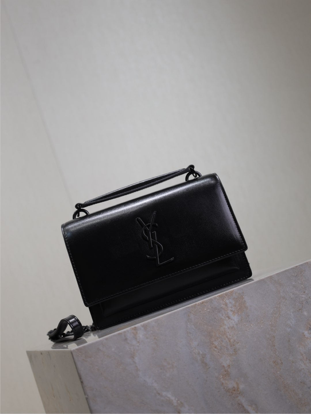 SUNSET SMALL BAG 19 IN BLACK CALFSKIN BLACK HARDWARE