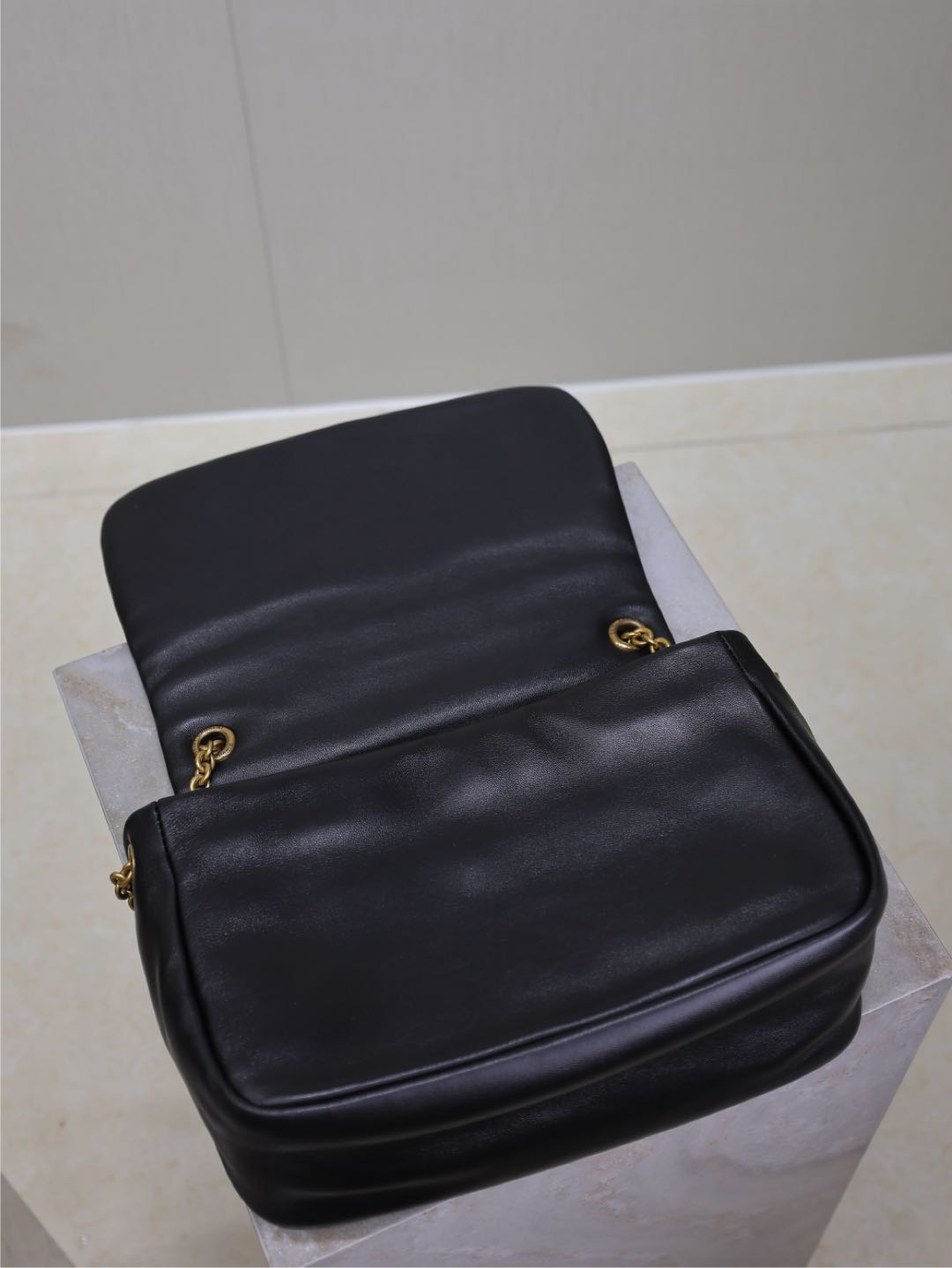 JAMIE 4.3 SMALL BAG 25 IN BLACK LAMBSKIN GOLD HARDWARE