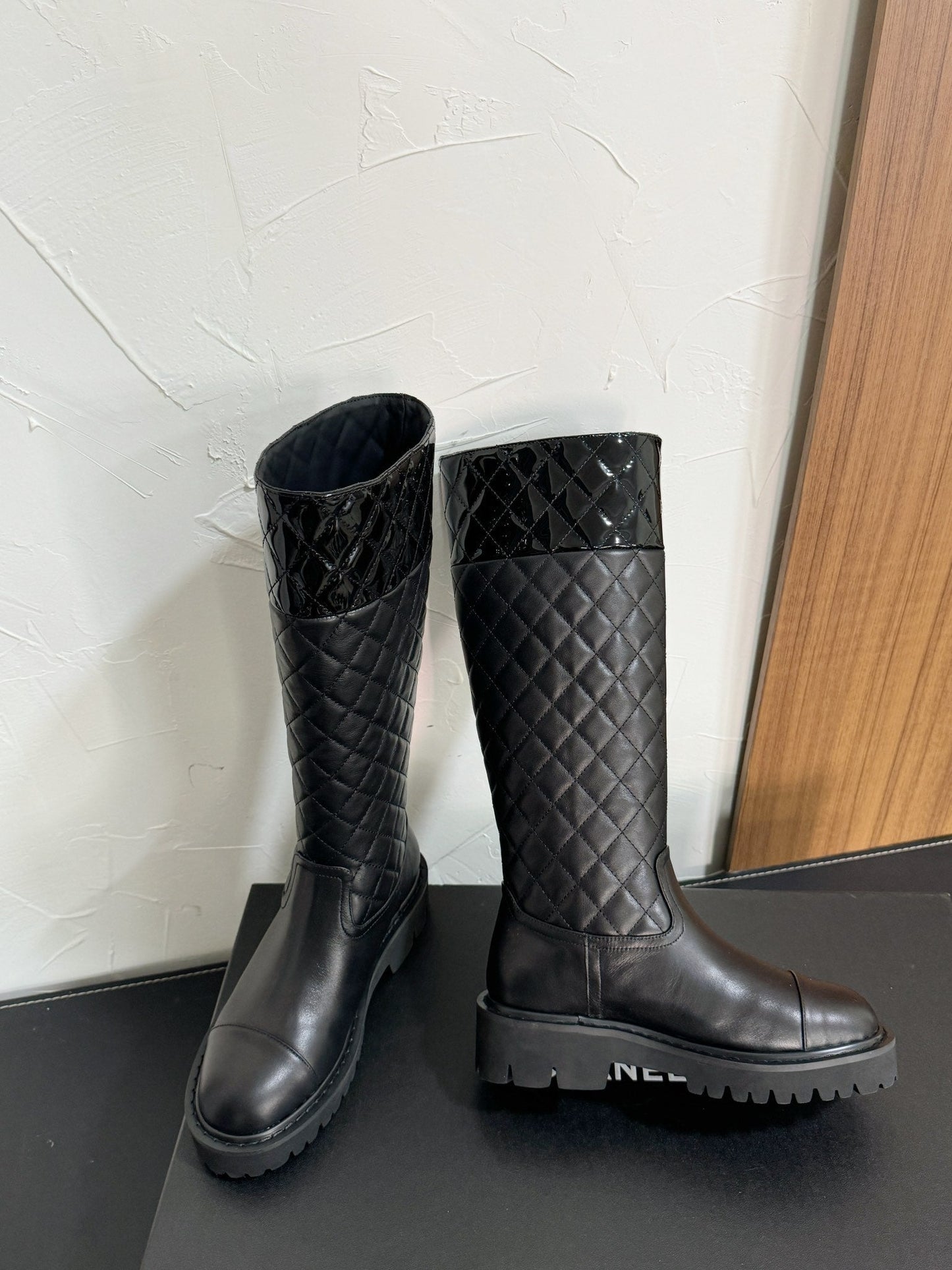 CC High Boots 40mm In Plain Black Mix Glossy Black Quilted Calfskin 949749