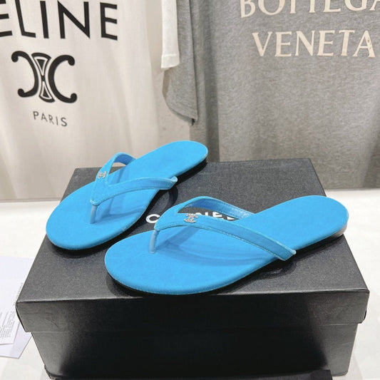 cc thong sandal cloud blue velvet