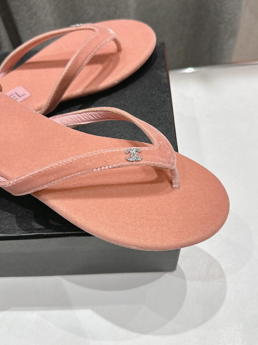 cc thong sandal peachy pink velvet