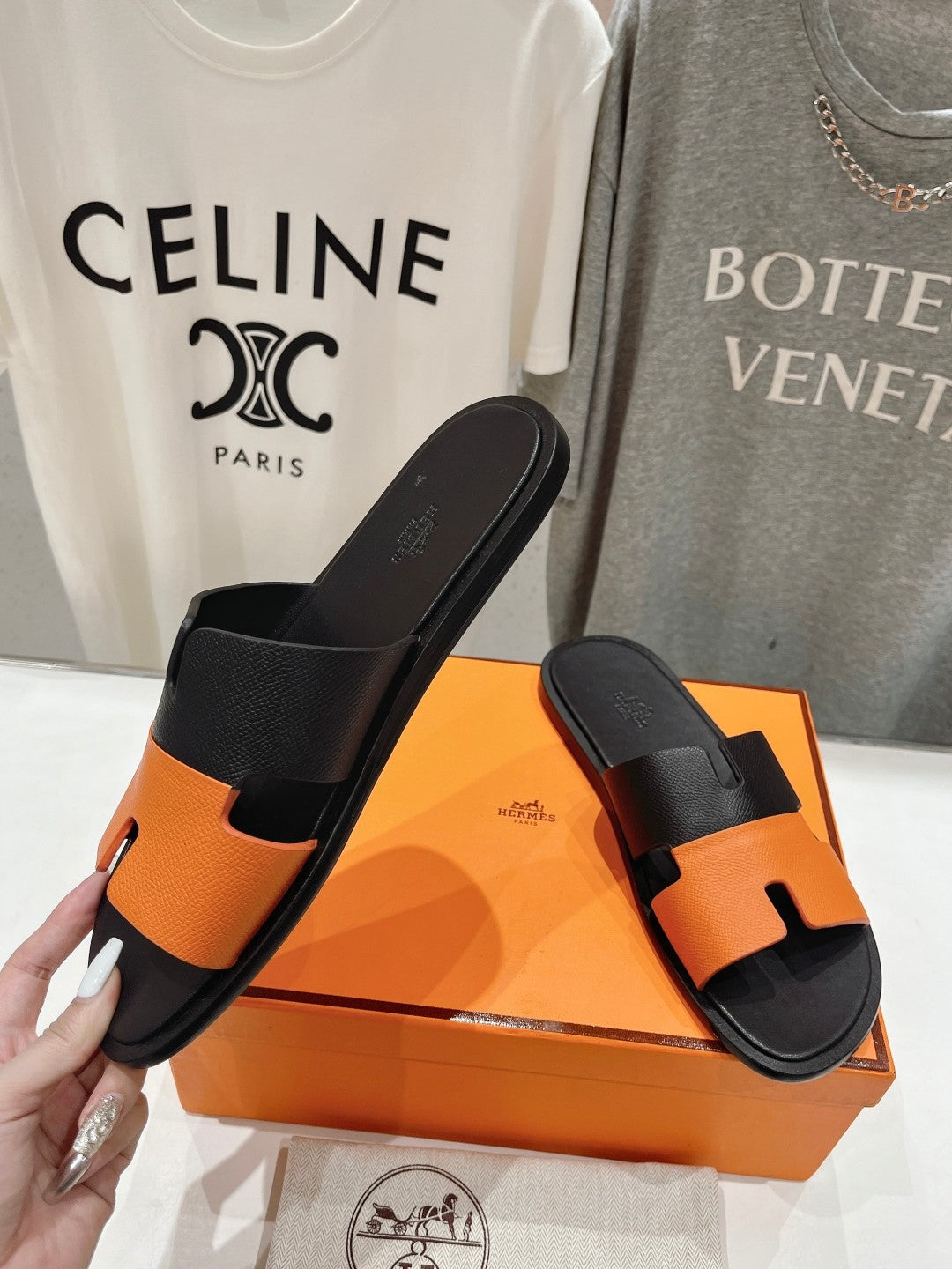 IZMIR SANDAL BLACK MIX ORANGE LAMBSKIN