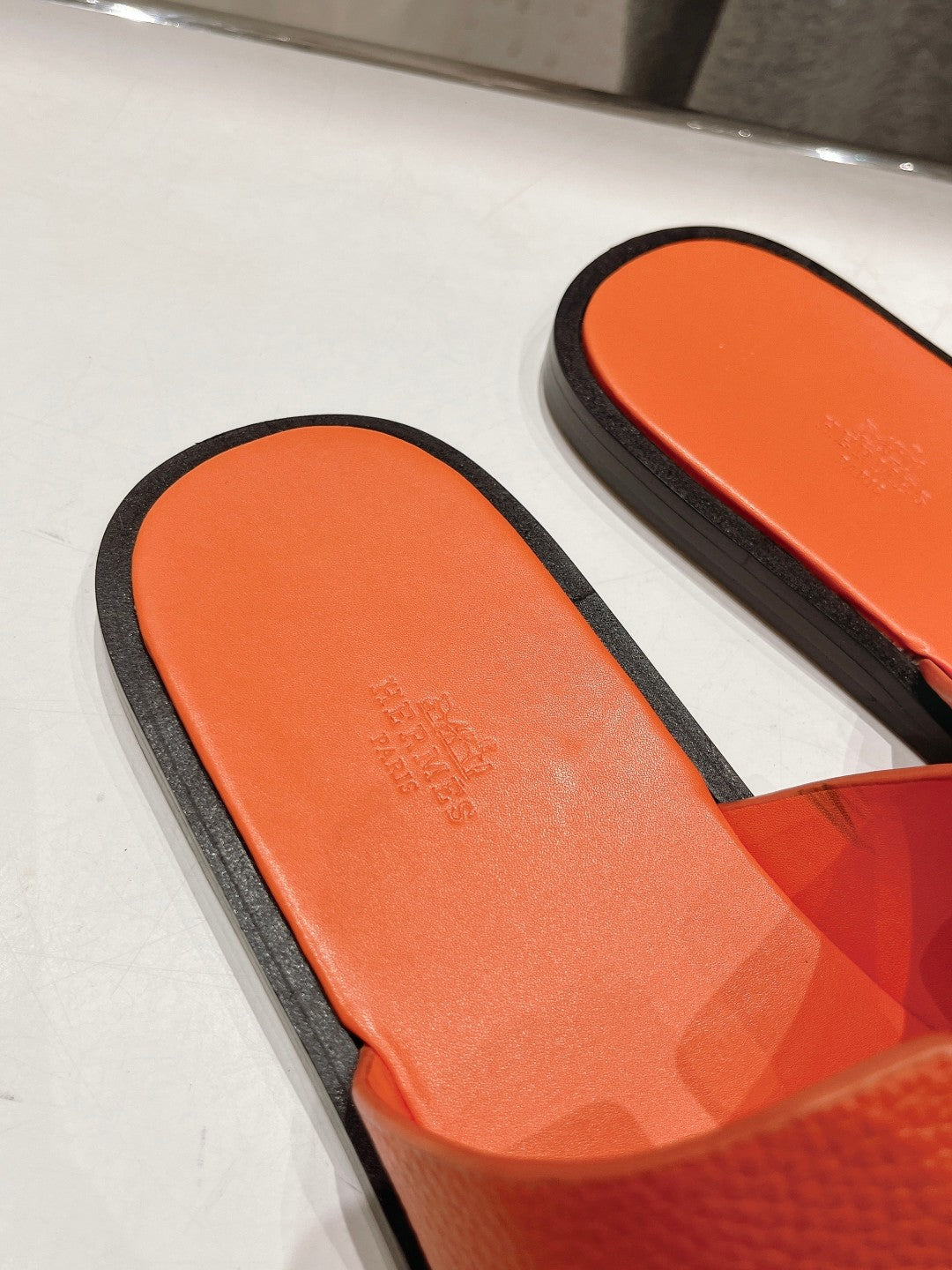 IZMIR SANDAL ORANGE LAMBSKIN