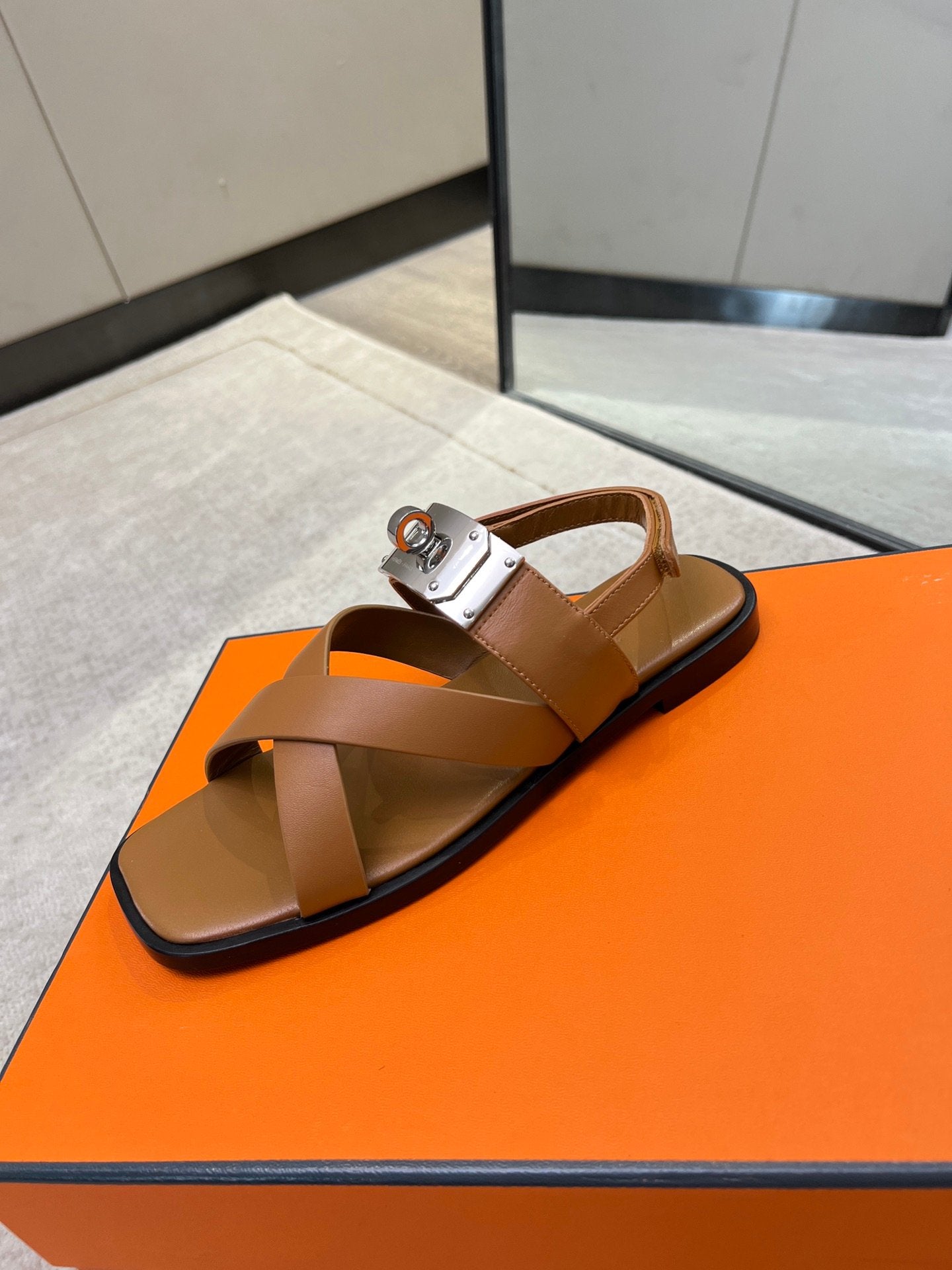 Ines sandal brown calfskin