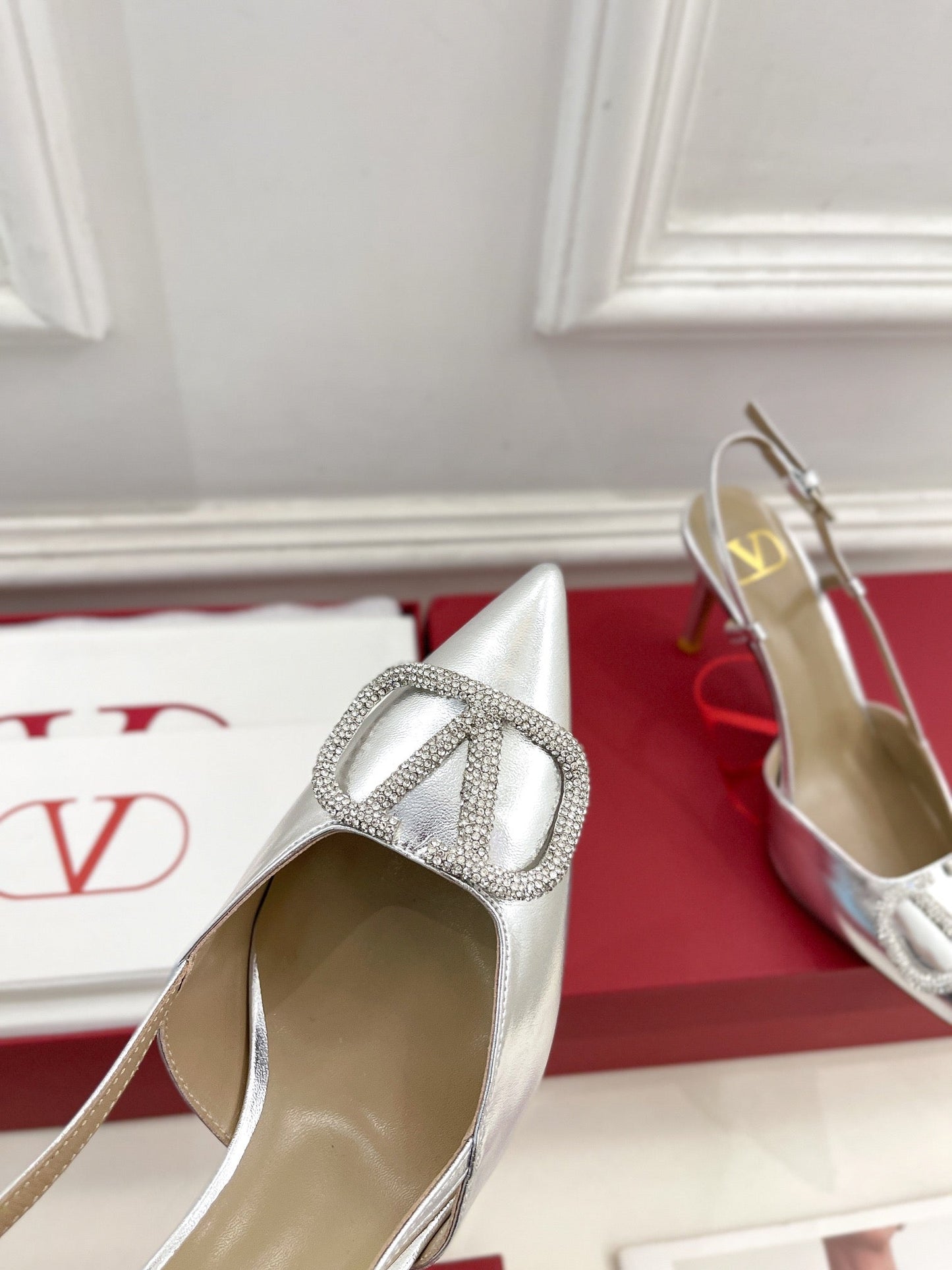 Vlogo Signature Diamond Slingback Pump Silver Calfskin