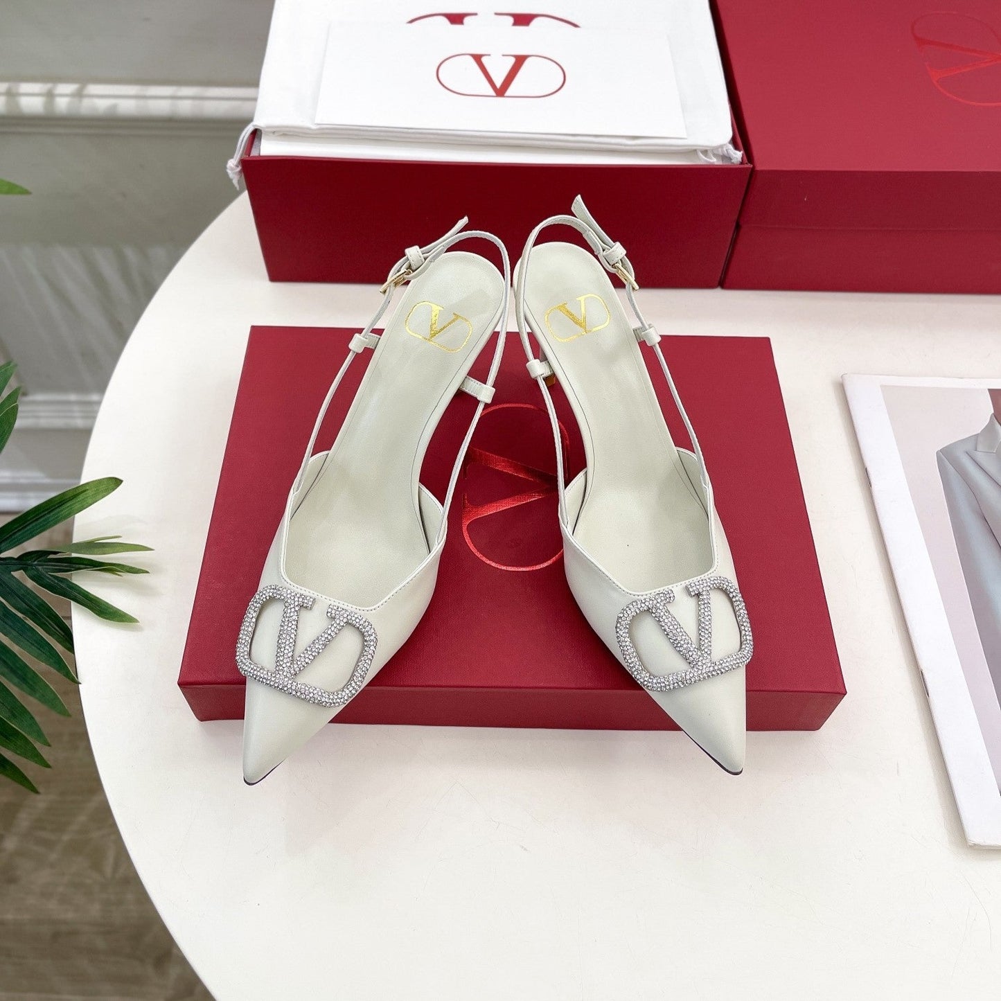 Vlogo Signature Diamond Slingback Pump White Calfskin