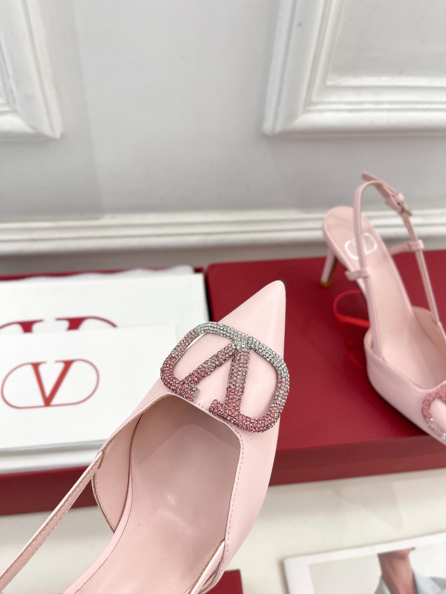 Vlogo Signature Decollete Slingback Pink Calfskin with Degrade Crystals