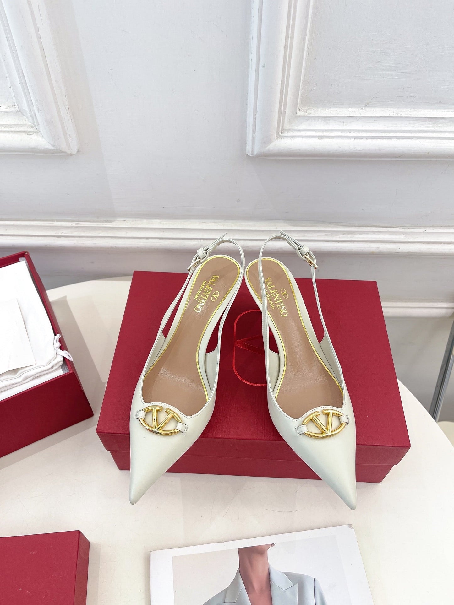 The Bold Edition Vlogo Slingback 60 White Calfskin