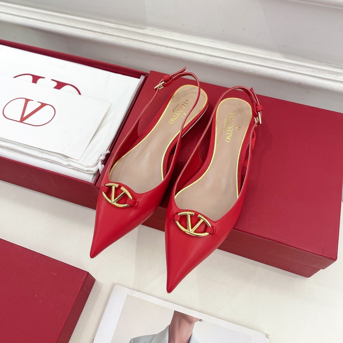 The Bold Edition Vlogo Slingback Flat 20 Red Calfskin