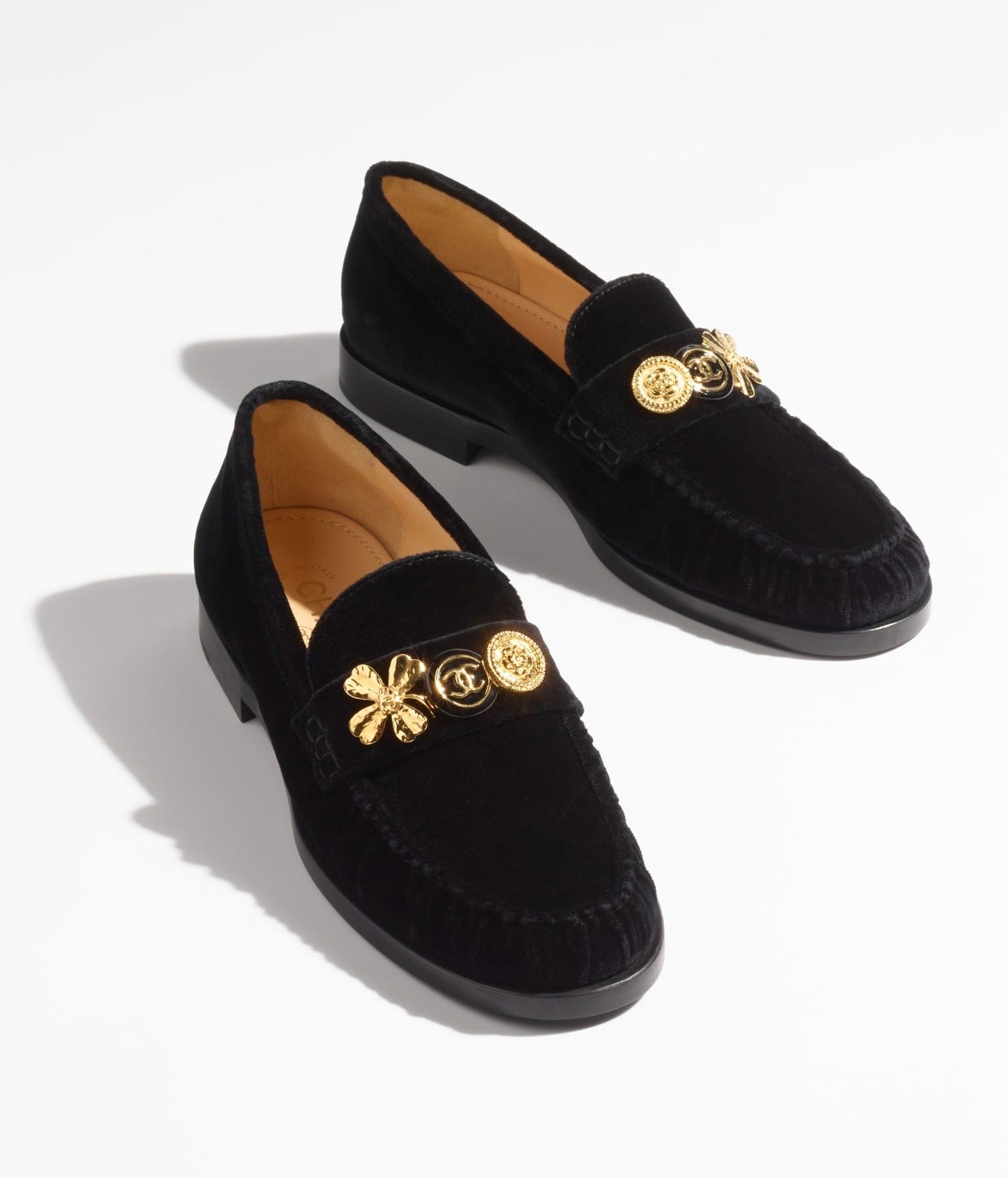 moccasins black velvet metal