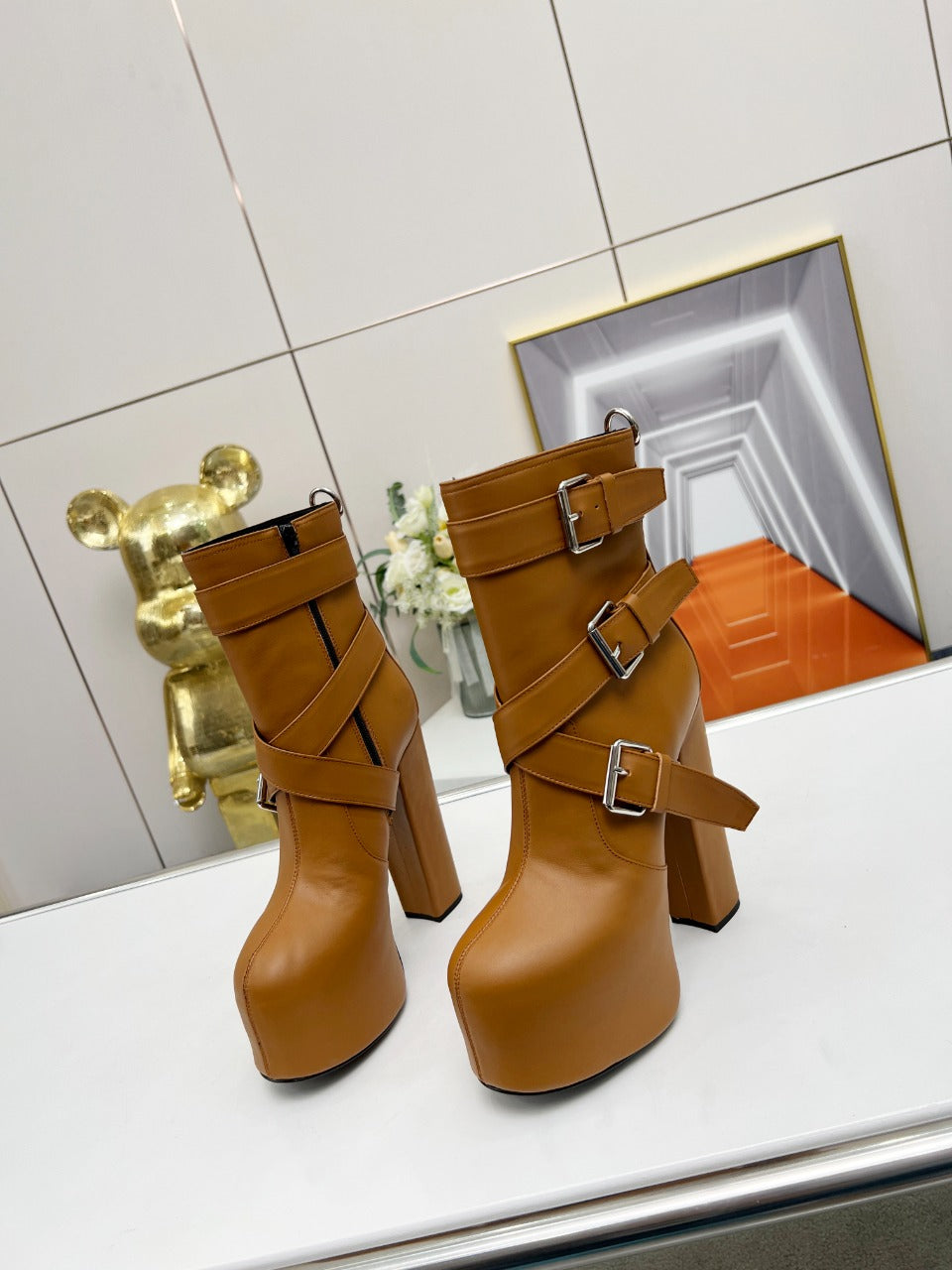 SL ANKLE BUCKLE BOOT PLATFORM SIENNA CALFSKIN