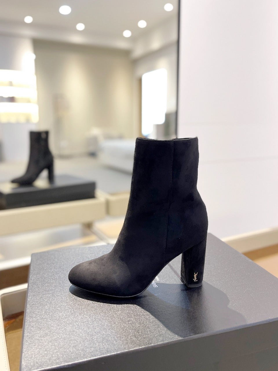 SL HONORÉ BOOTIES BLACK SUEDE