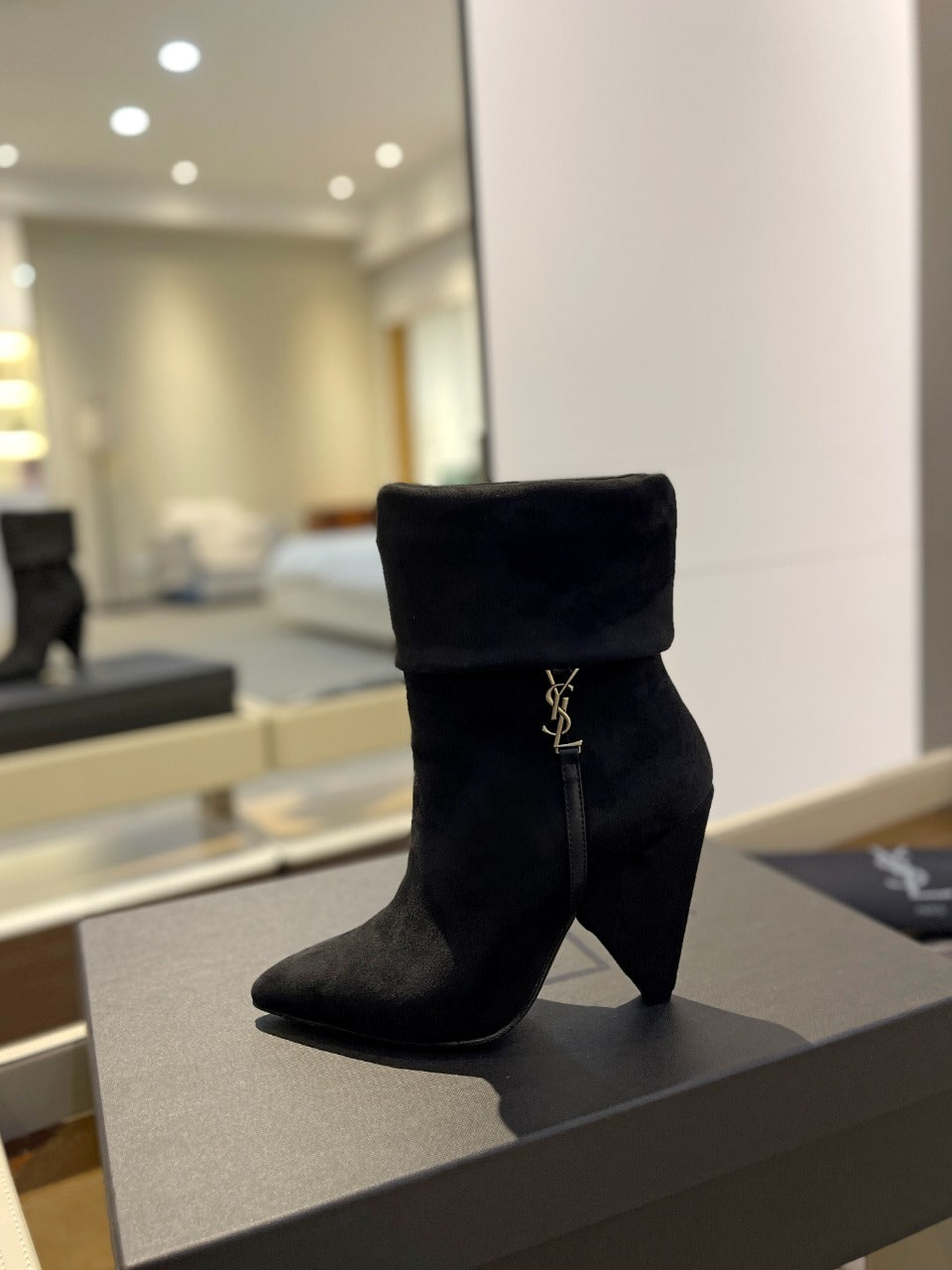 SL NIKI BOOTIES BLACK SUEDE