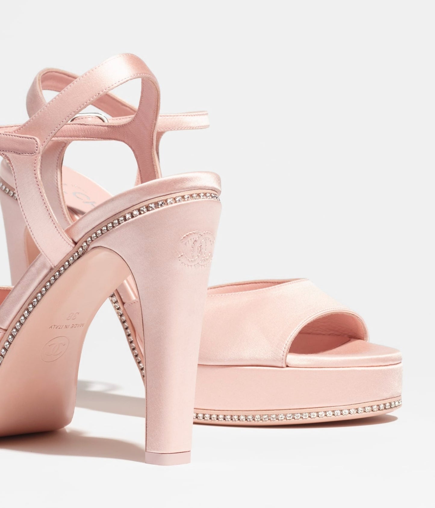 sandals light pink satin strass