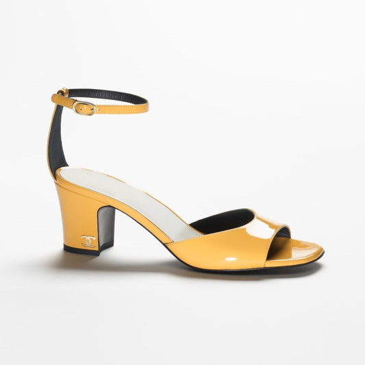 sandals yellow patent calfskin