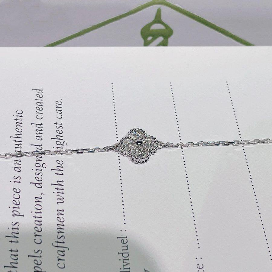 CLOVER SILVER BRACELET