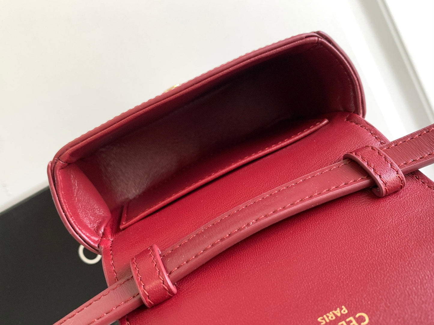 TEEN TRIOMPHE 11CM RED CALFSKIN