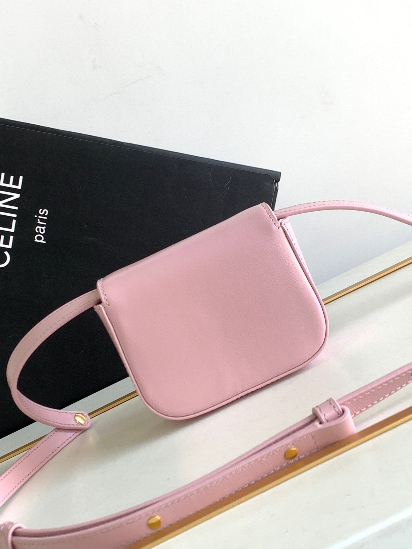 TEEN TRIOMPHE 11CM LIGHT PINK CALFSKIN