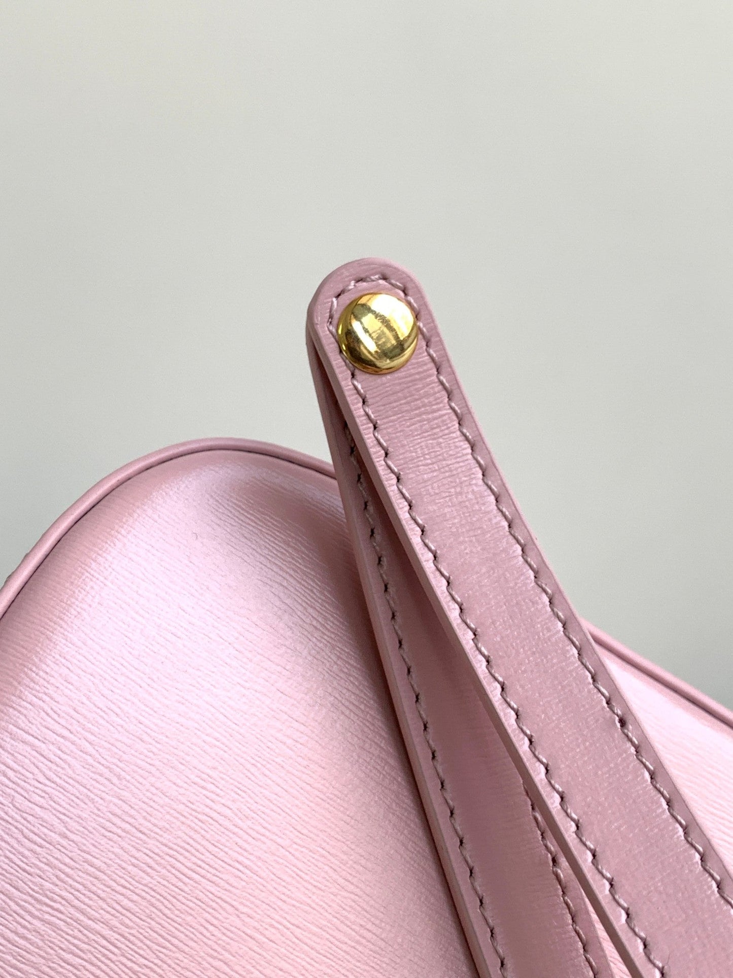 TEEN TRIOMPHE 11CM LIGHT PINK CALFSKIN