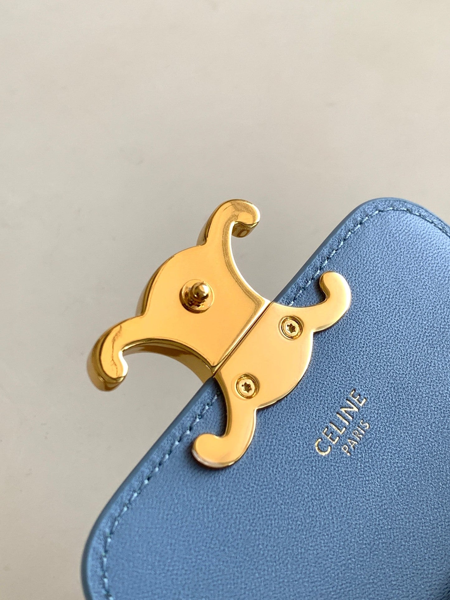 TEEN TRIOMPHE 11CM SKY BLUE CALFSKIN