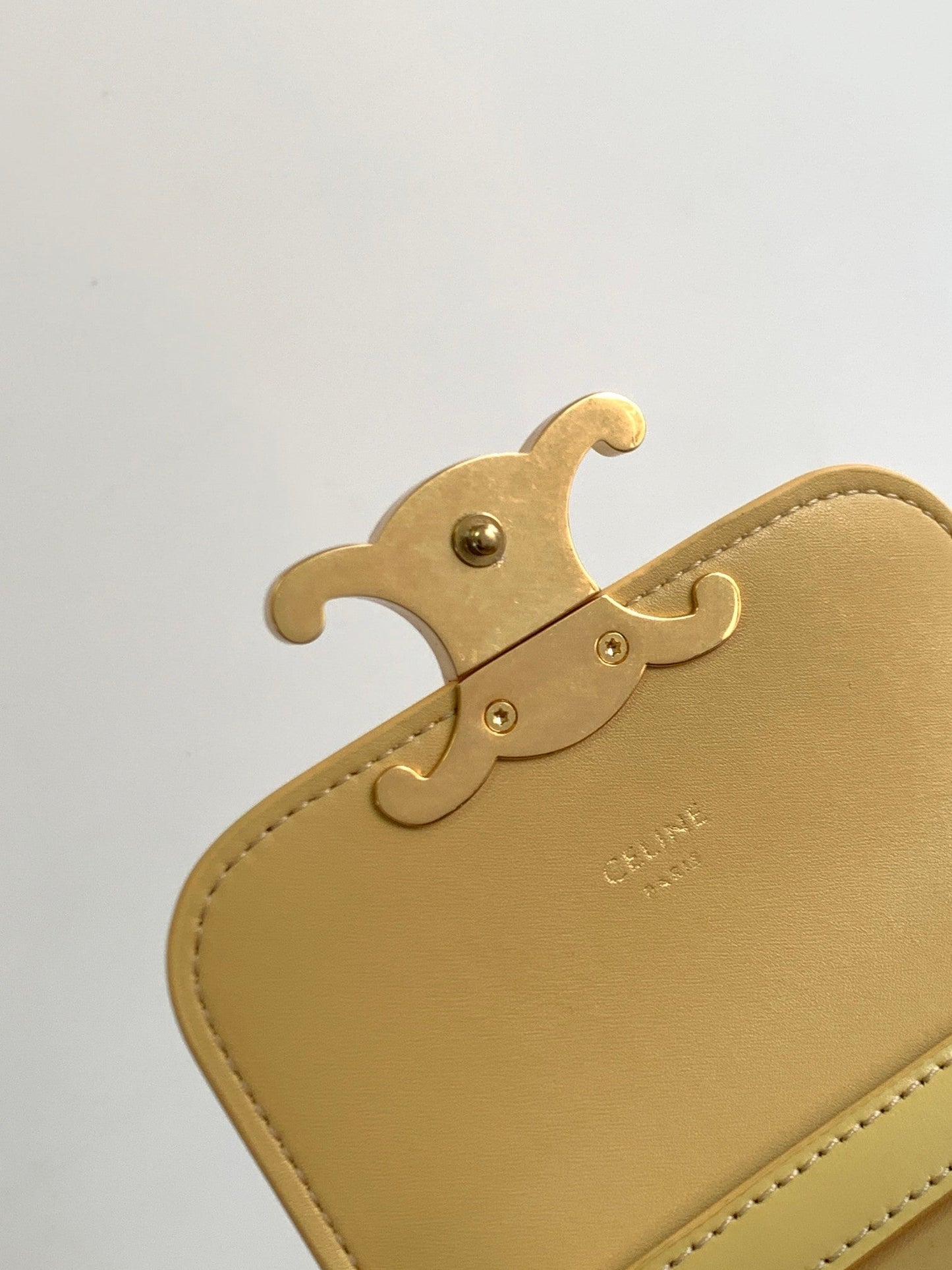 TEEN TRIOMPHE 11CM YELLOW CALFSKIN