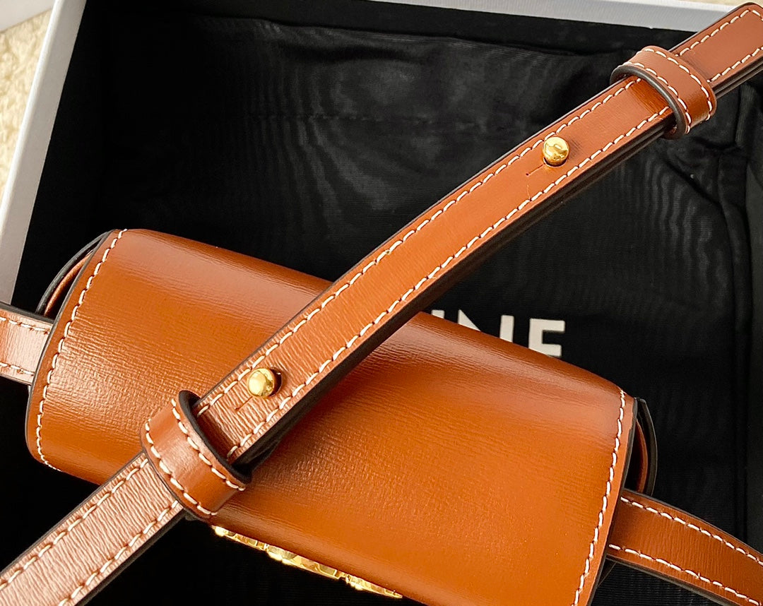 TEEN TRIOMPHE 11CM ORANGE CALFSKIN