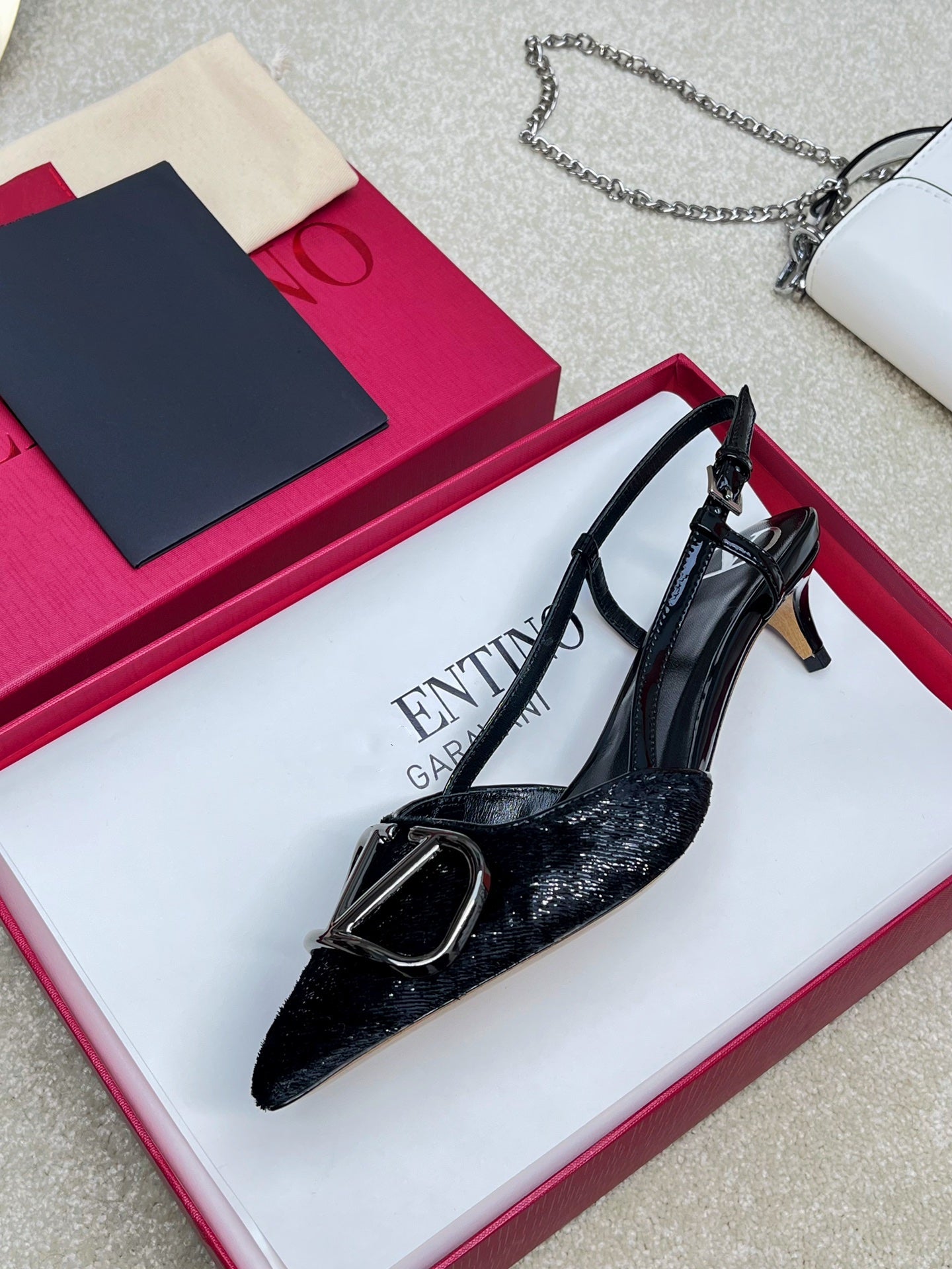 Vlogo Signature Slingback Rough Black Calfskin