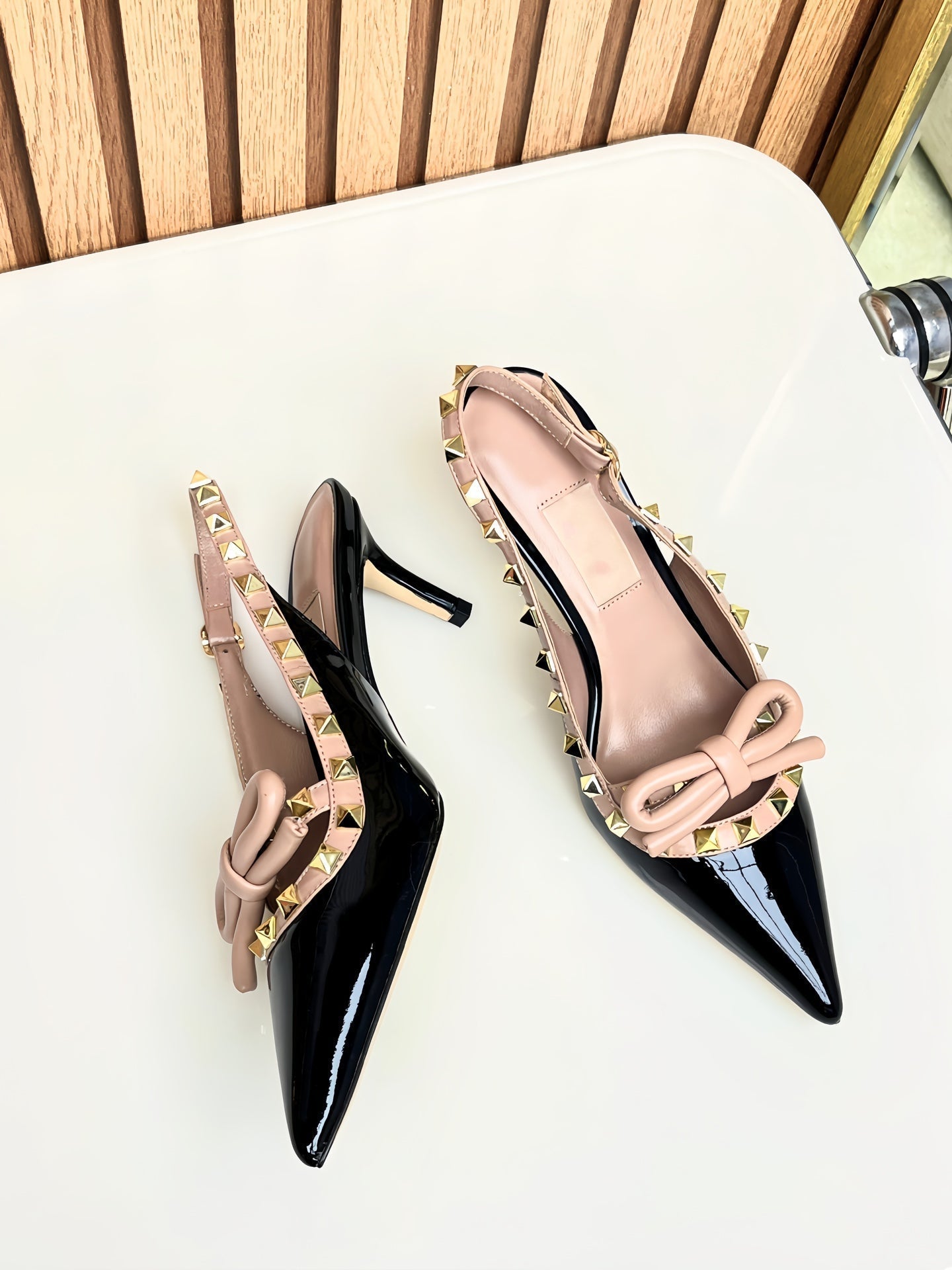 Rockstud Bow Slingback Black and Rose Cannelle Calfskin With Matching Studs