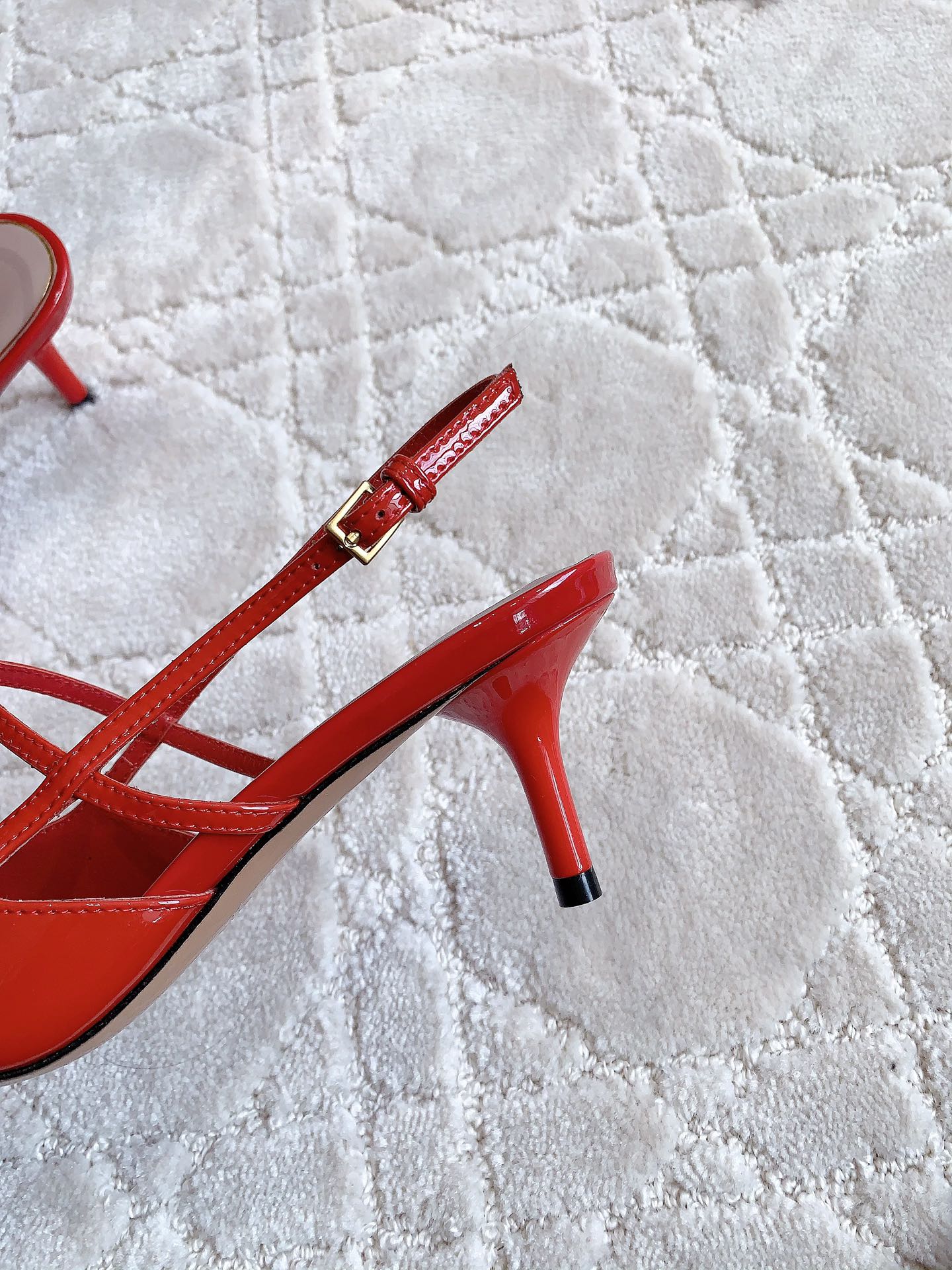 2 Rockstud Slingback 65mm Shiny Red