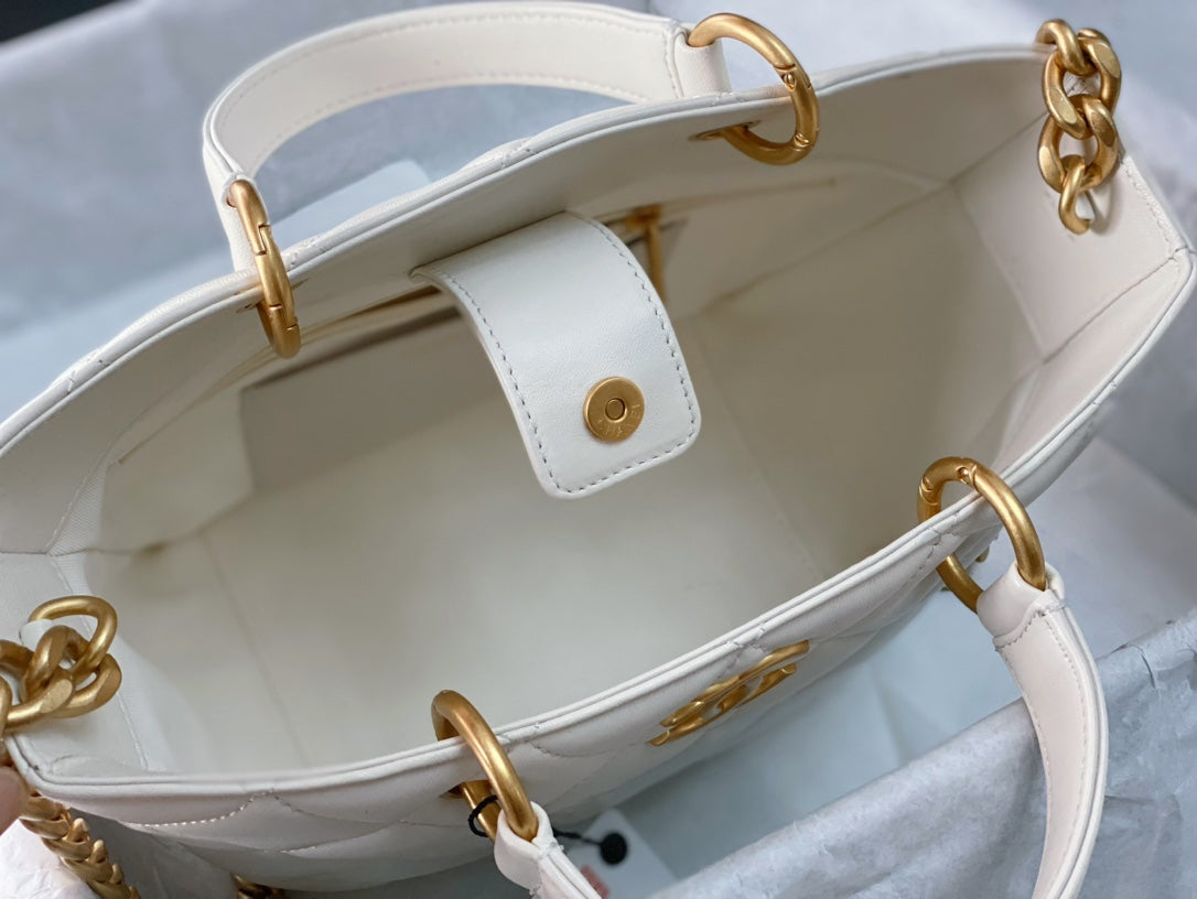 CC 2Way Chain Shoulder Tote Bag White Leather