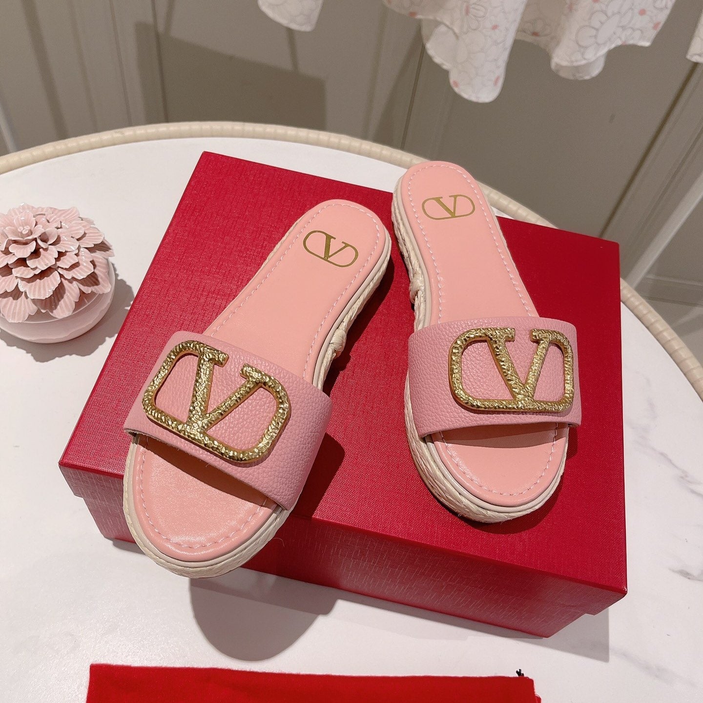 Vlogo Slippers Pink